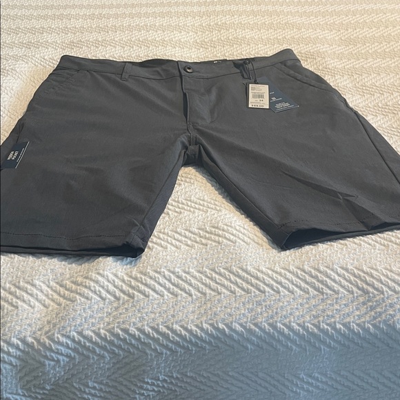 Kenneth Cole Charcoal Flat Front Shorts - Picture 1 of 8